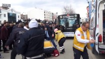 SERVİS OTOBÜSÜ - Servis Otobüsünün Çarptığı Şahıs, Hayatını Kaybetti