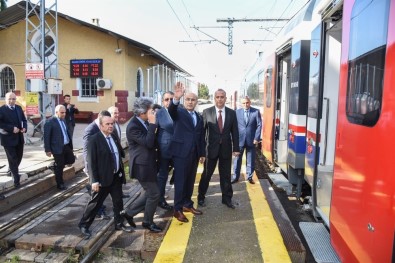 Vali Demirtaş Adana-Toprakkale Hızlı Tren Projesini Yerinde İnceledi