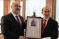 ŞİİR YARIŞMASI - Vali Köşger, Aydınlı Şair Ve Yazarlarla Bir Araya Geldi