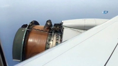 ABD'de Uçağın Motor Kapağı Havada Koptu
