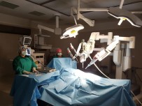 ROBOTİK CERRAHİ - Adana Şehir Hastanesi 'Da Vinci' İle Şifa Dağıtıyor