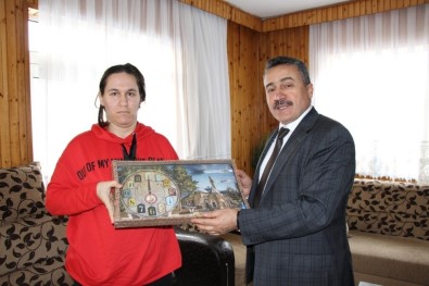 Başkan Tutal'dan Engelli Ailelerine Ziyaret