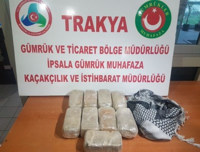 İpsala'da Operasyonlarda 20 Kilo Uyuşturucu Ele Geçirildi