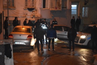 İzmir'de Dehşet Açıklaması Sokak Ortasında Yanarak Öldü