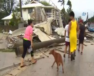 TONGA - Kasırga Parlamento Binasını Vurdu