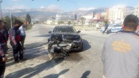 MEHMET KURTULUŞ - Makam Aracı Kaza Yaptı, Belediye Başkanı Ve 3 Kişi Yaralandı