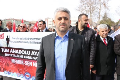 Memur Sen'den Mehmetçiğe Dualı Destek