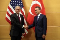 Milli Savunma Bakanı Canikli, ABD Savunma Bakanı Mattis İle Görüştü