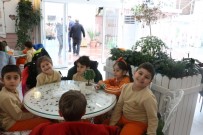 RESİM TABLOSU - Minik Öğrenciler Zahir Cafe'yi Ziyaret Etti