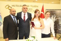 Sevgililer Günü'nde Mutluluğa Evet Dediler