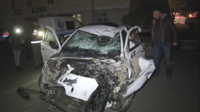 Sigara Kaçakçıları Bu Otomobilden Sağ Çıktı