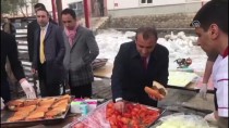 TUNCAY SONEL - Tunceli Valisi Sonel'den Mehmetçik'e Pirzola İkramı