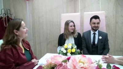 Yabancı Çift, Evlenmek İçin Türkiye'yi Seçti
