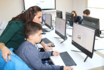 ROBOTLAR - Çocuk Teknoloji Evi'nde 192 Çocuk Daha Eğitime Başladı