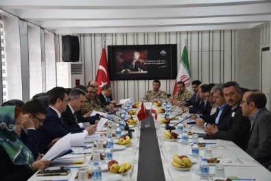 İran Heyeti Ağrı'da