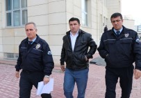 GENÇ OSMAN - Tırı Otomobilin Üstüne Sürdü, 'Pişmanım' Dedi, Tutuklanmaktan Kurtulamadı