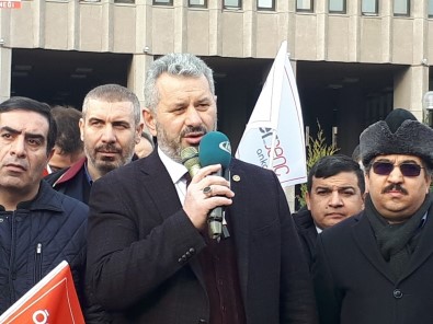 Ankara Adliyesi Önünde 28 Şubat Protestosu