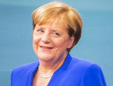 Can Dündar ve Emre Uslu'nun Merkel hayranlığı kabardı