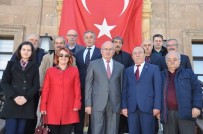CHP'li Başkan AK Partili Yıldız'ı Ziyaret Etti