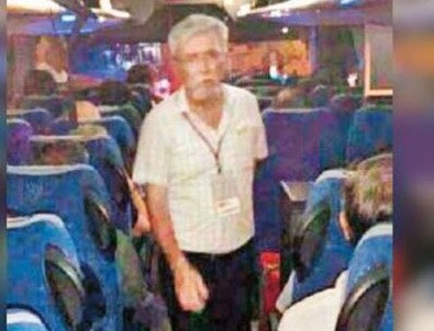 CHP otobüsünde taciz skandalı