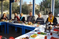 İLÇE KONGRESİ - Edremit CHP İlçe Yönetimi, Basın İle Bir Araya Geldi