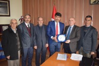 TOPLU İŞ SÖZLEŞMESİ - Hizmet-İş Yılın İlk Sözleşmesini Yeşilhisar Belediyesi İle İmzaladı