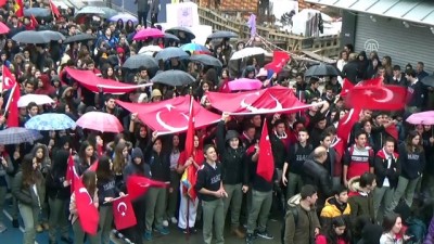 Öğrencilerden Mehmetçik'e Destek Yürüyüşü