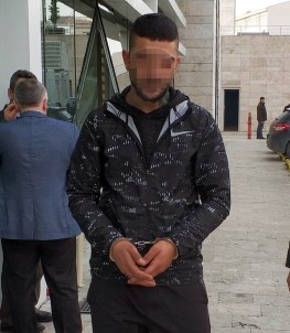 Samsun'da Bir Kişiyi Tüfekle Yaralayan Genç Yakalandı