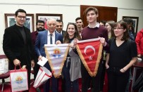 RAMAZAN AKYÜREK - Uyuşturucuya Savaş Açan Avrupalı Gençler Adana'da