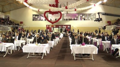 Filistinli 100 Çift İstanbul'da Dünyaevine Girdi