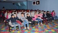 İLKOKUL ÖĞRENCİSİ - Köyde Yaşayan 3 Bin Çocuk İlk Kez Sinema İzleyecek