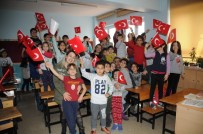 Minik Öğrencilerden Mehmetçiğe Resim Ve Şiir