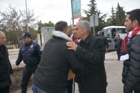 ABDULLAH CENGIZ - Şehit Polis Fethi Sekin'in Babası Zeki Sekin, Elazığ Ekibini Yalnız Bırakmadı