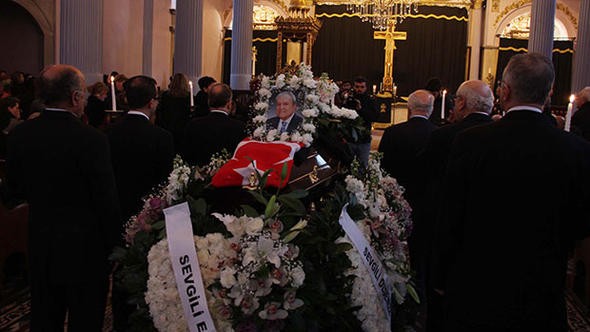 Prof. Dr. Agop Kotoğyan Son Yolculuğuna Uğurlandı