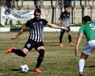 Çeşme Belediyespor'un Bileği Bükülmüyor
