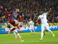 MAHMUT TEKDEMIR - Spor Toto Süper Lig Açıklaması Trabzonspor Açıklaması 0 - Medipol Başakşehir Açıklaması 1 (İlk Yarı)