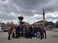 KARADIĞIN - 30 Farklı Ülkeden Öğrenci Aslanapa'yı Ziyaret Etti