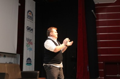 Gebze Kültür Merkezi'nde Kahkaha Tufanı