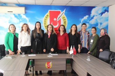 Kayseri Kadınlar Derneği Başkanı Şahin, 'En Ağır Cezaların Uygulanması Toplum Vicdanını Rahatlatacaktır'