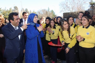 Vali Güzeloğlu ADEM Açılışına Katıldı