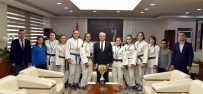 ZEKI KAYDA - Başkan Kayda, Şampiyon Judocuları Ödüllendirdi