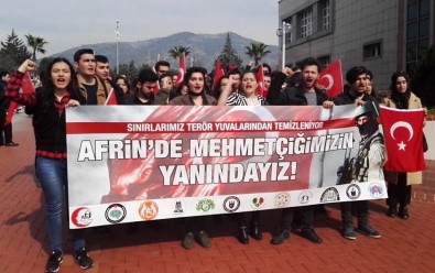ADÜ'lü Gençler Afrin'de Mehmetçiğin Yanında