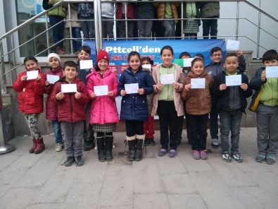 Afyonkarahisar'daki Öğrencilerden Hatay'daki Öğrencilere Mektup Var