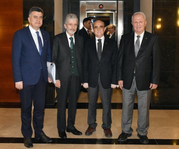 Ankara Büyükşehir Belediye Başkanı Tuna'dan Sanayiciye Ve Ostim'e Asfalt Sözü