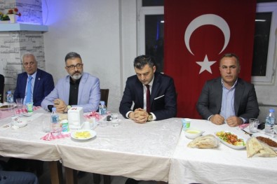 Başkan Konak İçin Veda Yemeği