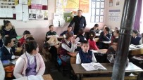 BEZIRHANE - Müdür Kaya, Bir Günde 23 Köy Okulunu Ziyaret Etti