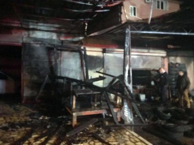 Alanya'da İşyeri Yangını Korkuttu
