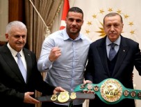 Erdoğan dünya şampiyonu boksorü kabul etti