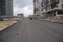 MEHMET POLAT - Seyrantepe'de Yeni Açılan Yollar Asfaltlanıyor