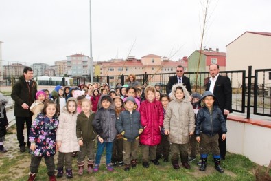 İsmet İnönü İlkokulundan 'Her Sınıf Bir Fidan' Kampanyası